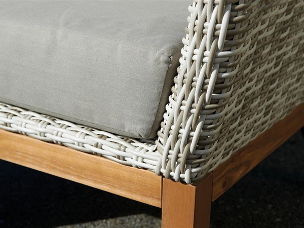 Tuscano Outdoor Chair Detail