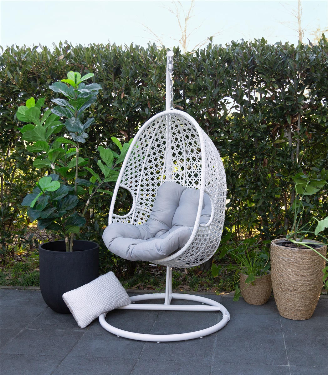 mitre 10 hanging egg chair