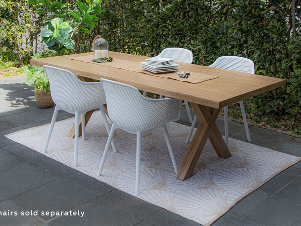 Lugo Dining Table